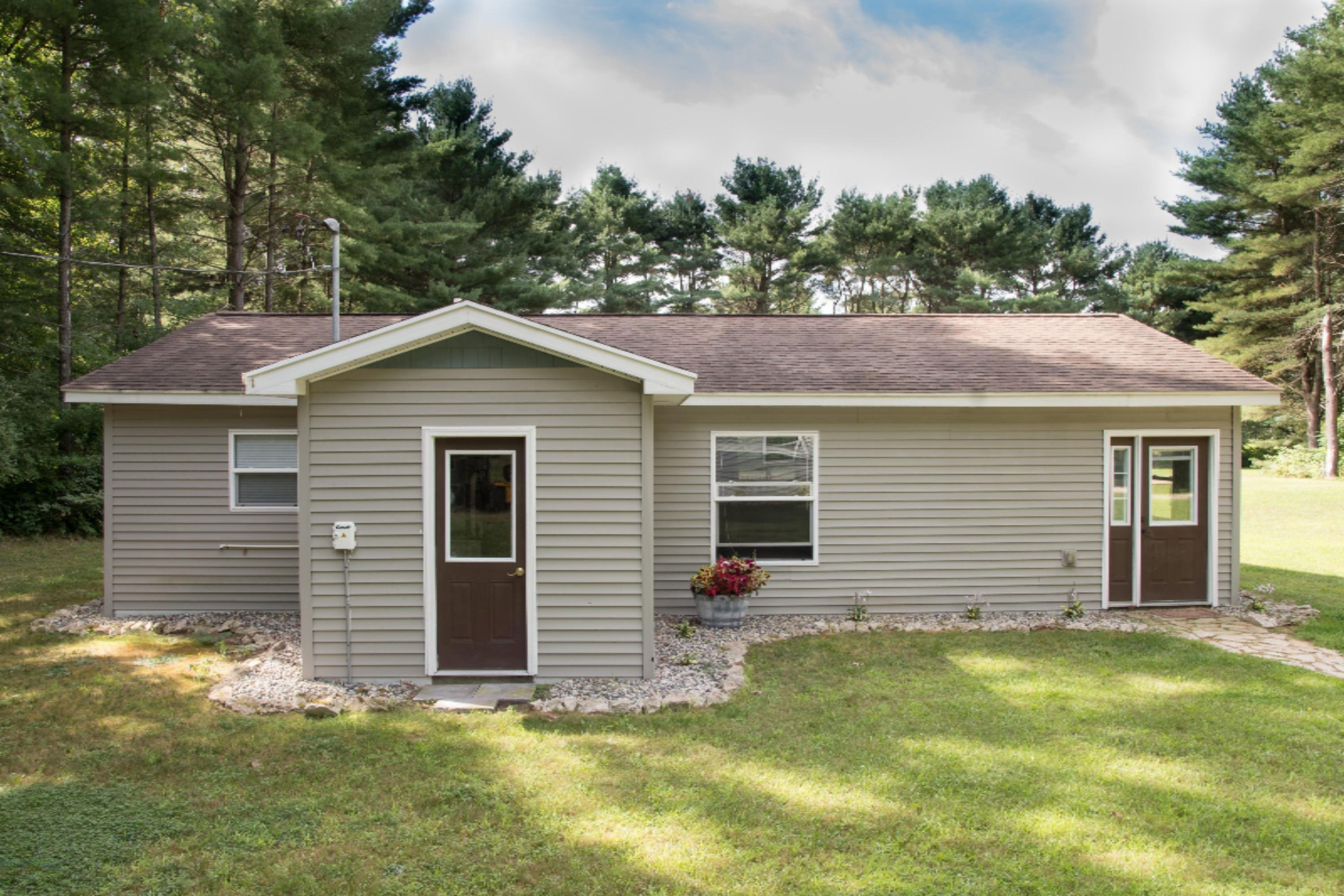 9800 North Bailey Road Howard City, MI 49329 - Photo 1 of 36 Front