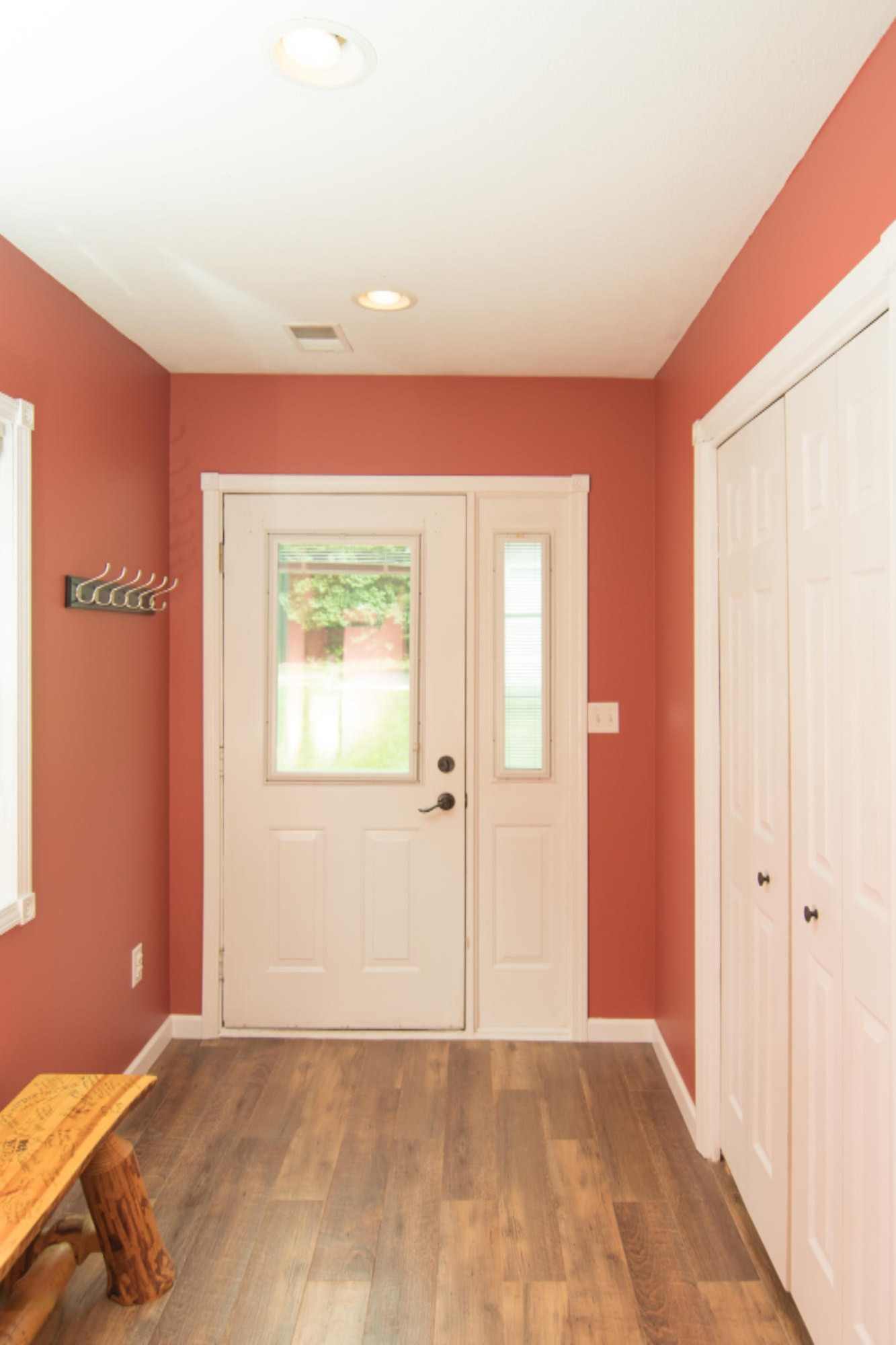 9800 North Bailey Road Howard City, MI 49329 - Photo 5 of 36 Entry/Mud room