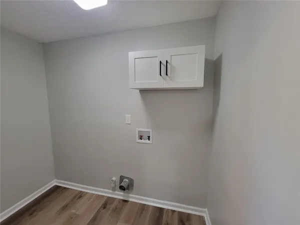 $1,975 | 2392 Shire Court, Austell, GA 30106