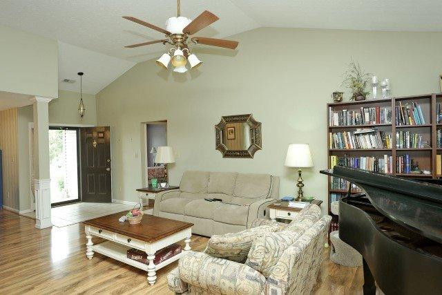 104 Ridge View Drive Nicholasville, KY 40356 - Photo 5 of 28 Photo 5