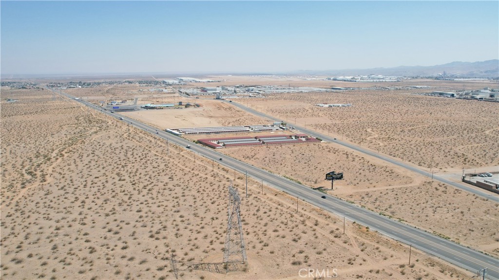 16454 Adelanto Road Adelanto, CA 92301 - Photo 11 of 12