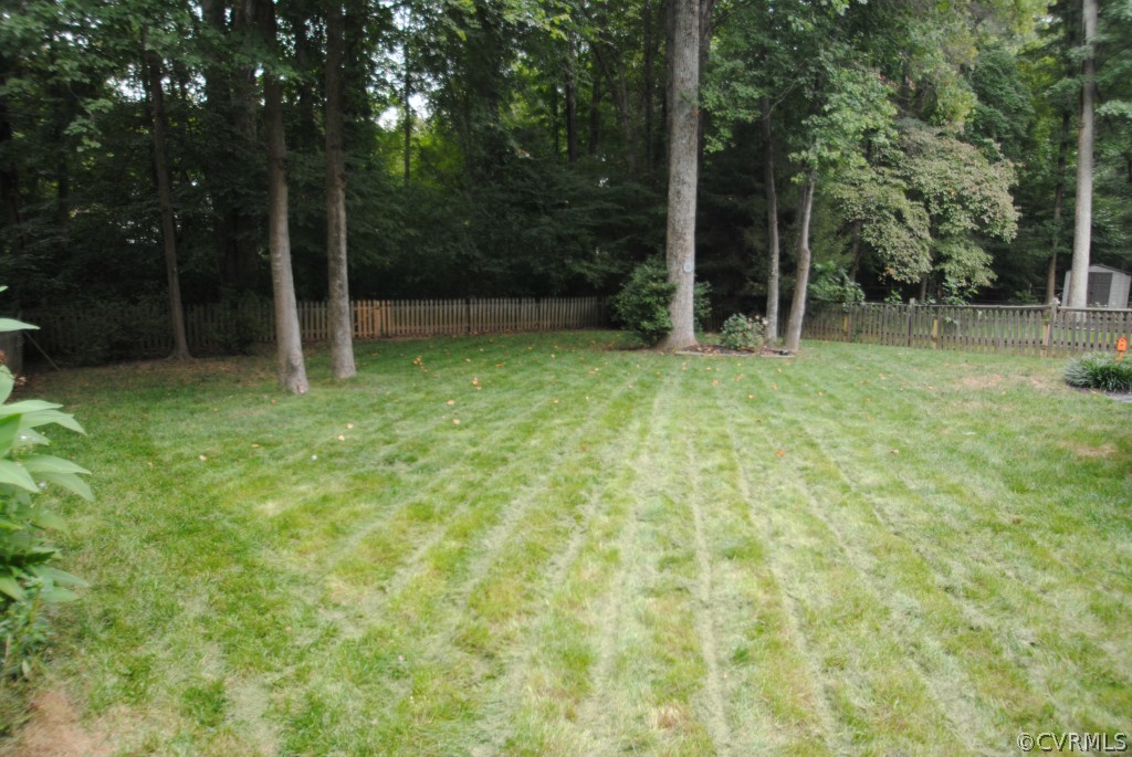 12307 Locustgrove Road Henrico, VA 23238 - Photo 13 of 16 Gallery Image 13