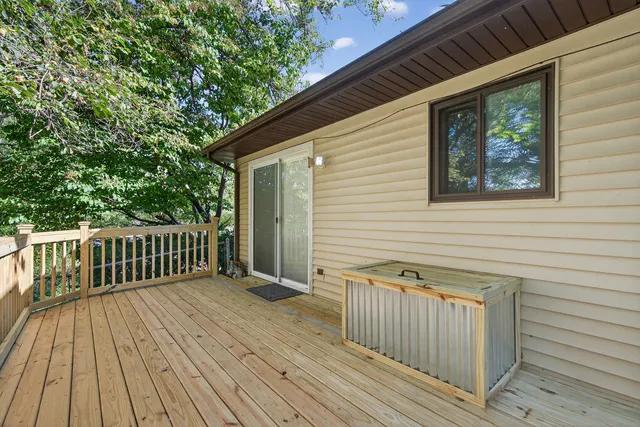 $339,900 | 2501 Birchwood Avenue, McHenry, IL 60051