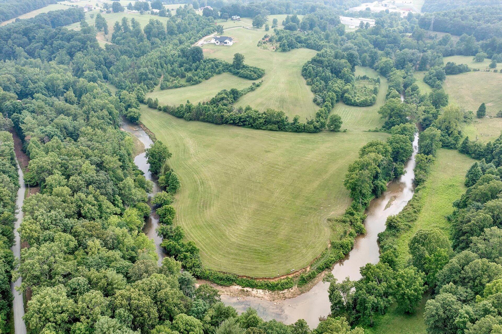 150 Springhouse Lane Rocky Mount, VA 24151 - Photo 4 of 62 004