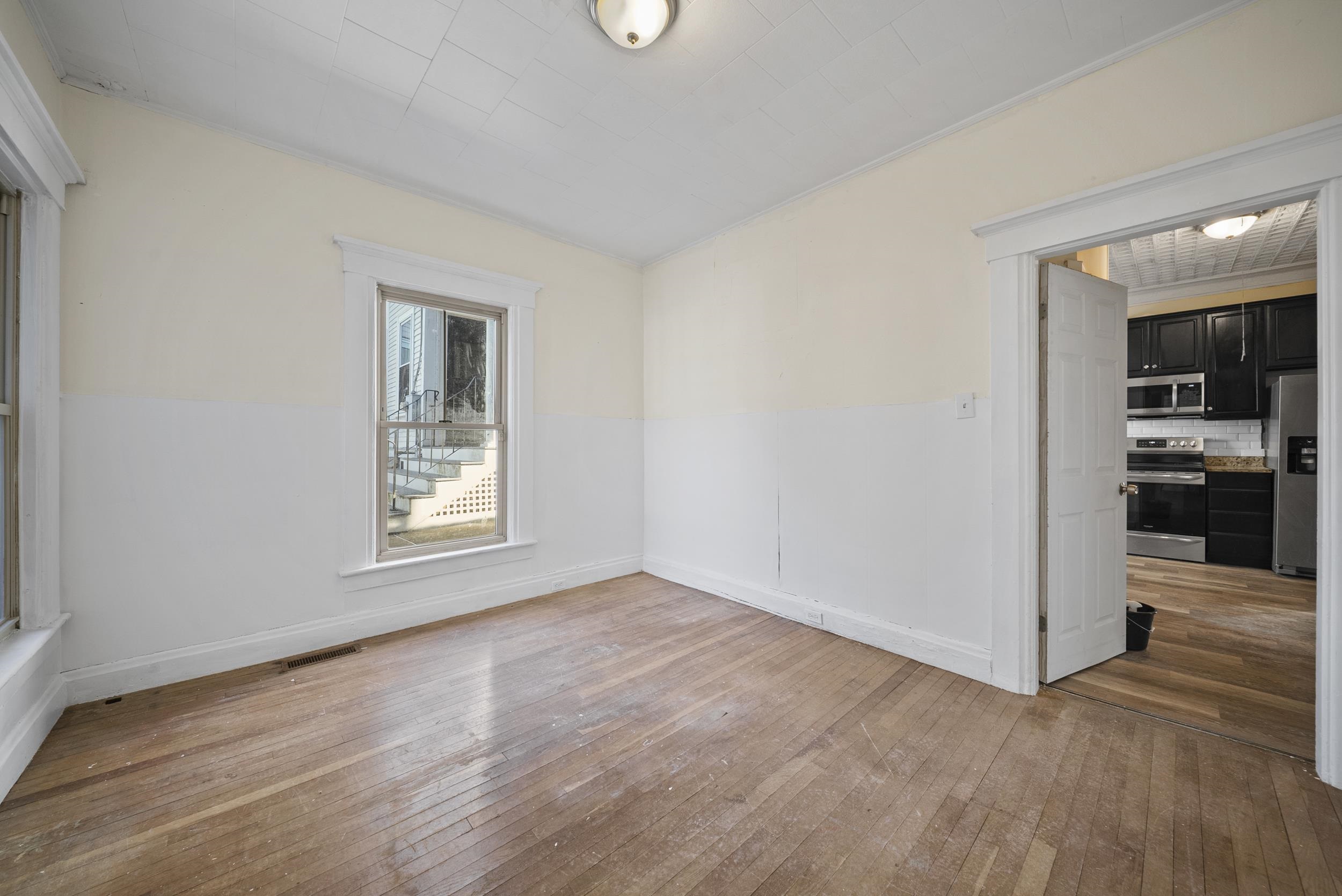 605 Hall Street Manchester, NH 03104 - Photo 21 of 32