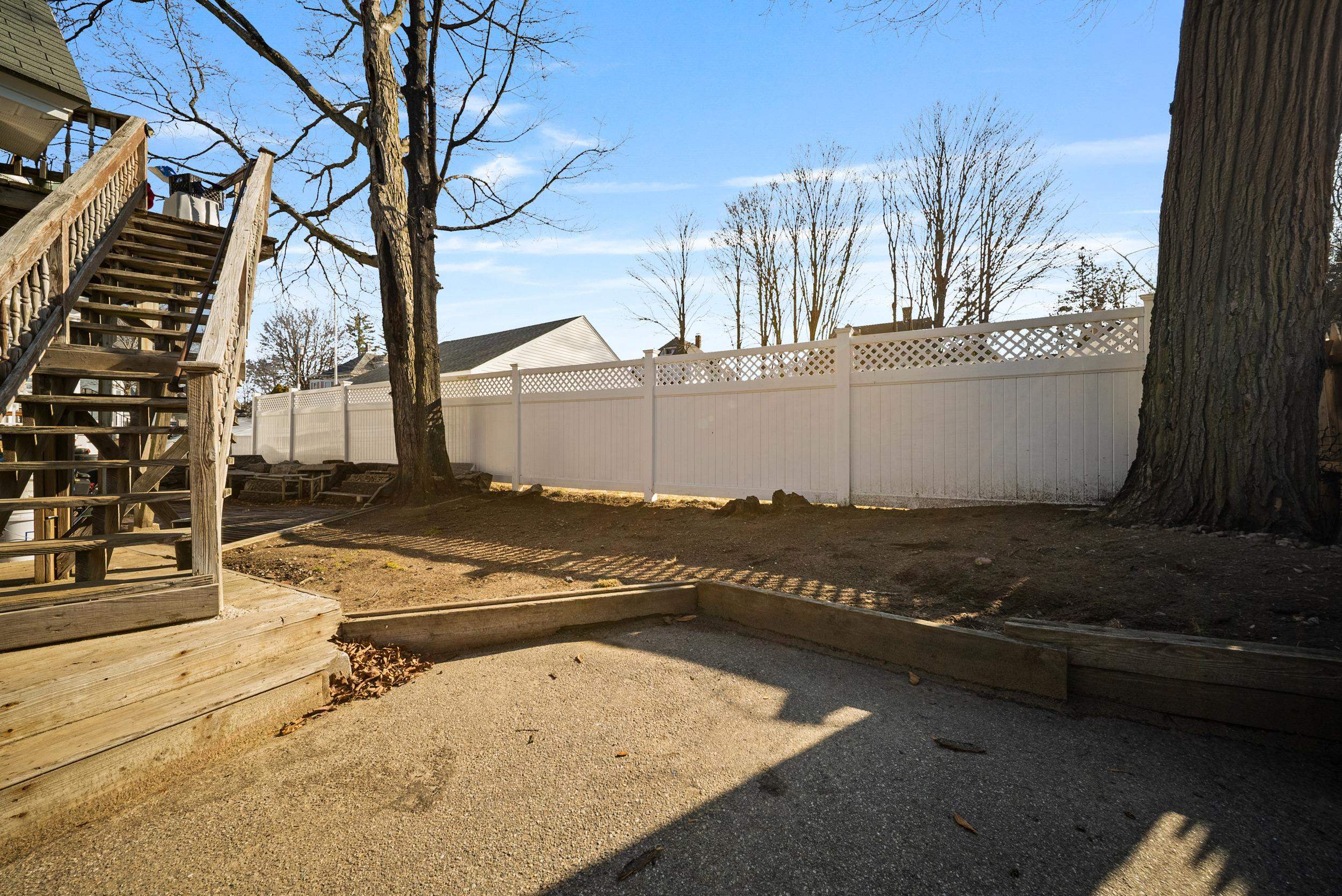 605 Hall Street Manchester, NH 03104 - Photo 24 of 32