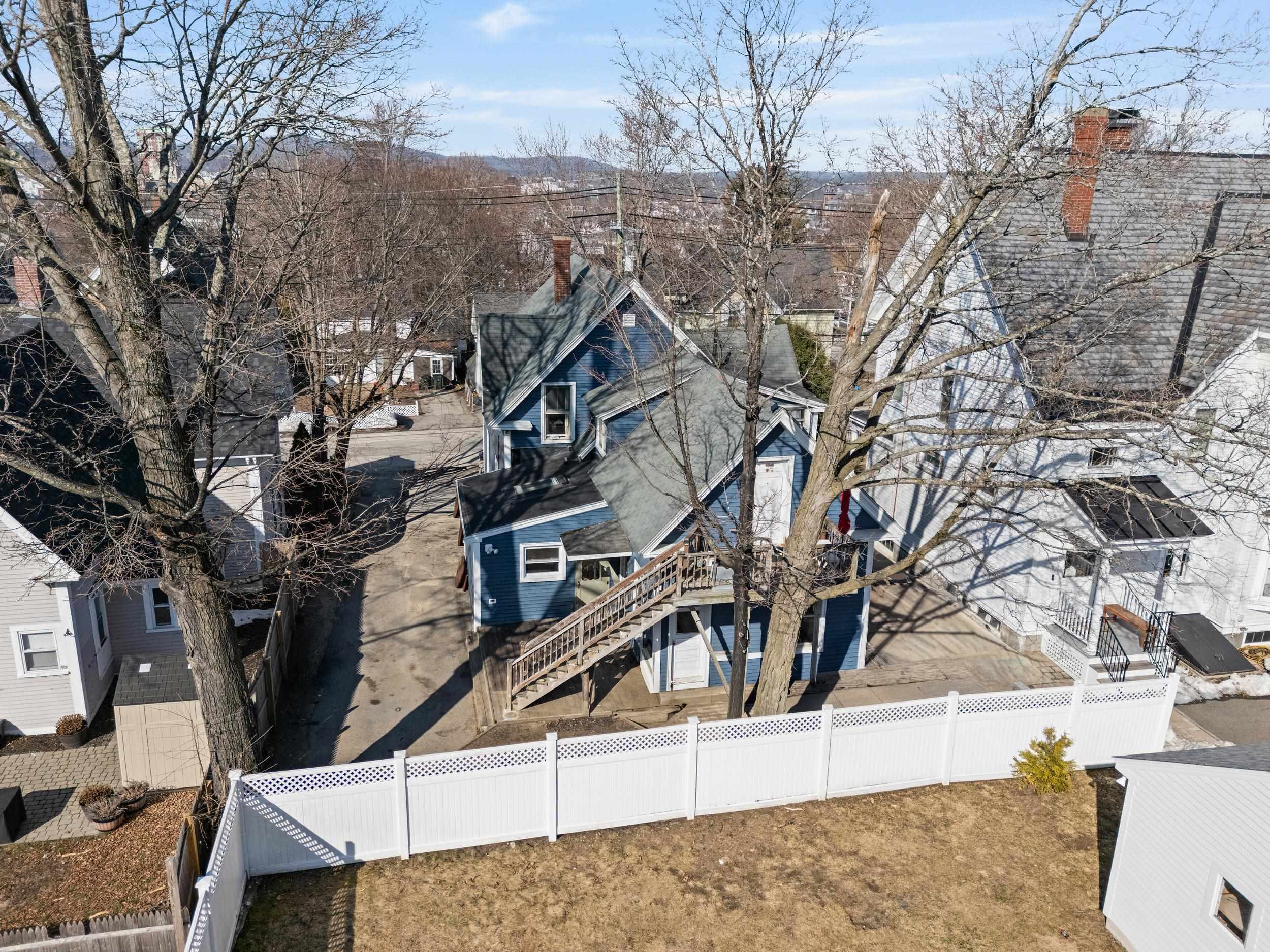 605 Hall Street Manchester, NH 03104 - Photo 31 of 32