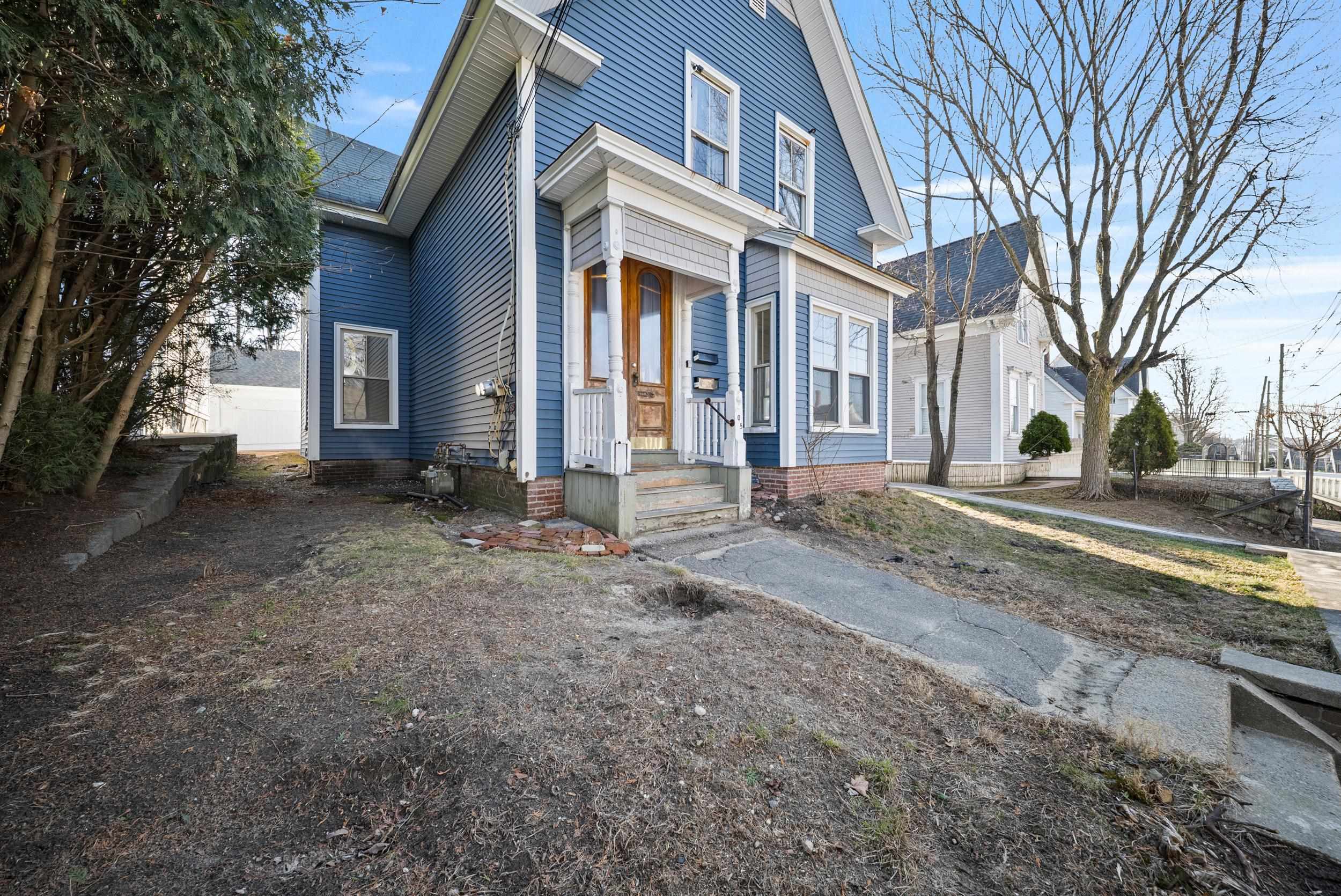 605 Hall Street Manchester, NH 03104 - Photo 4 of 32