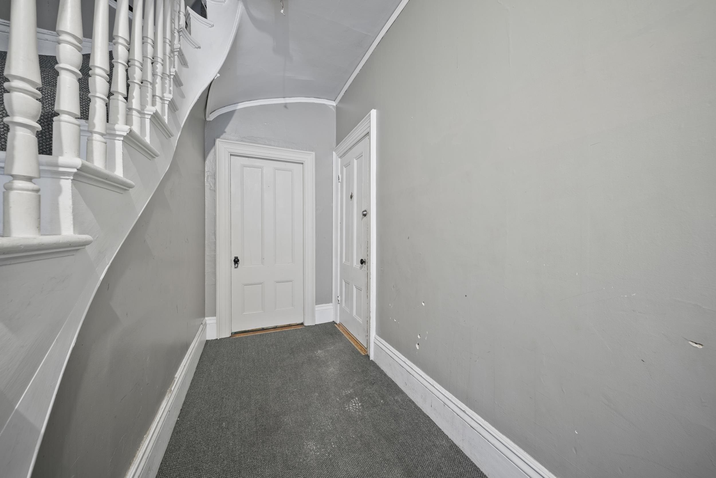 605 Hall Street Manchester, NH 03104 - Photo 7 of 32