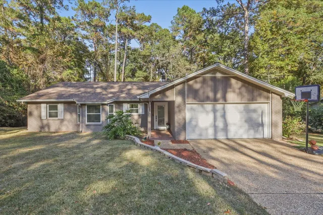 $339,000 | 7908 Briarcreek Road North, Tallahassee, FL 32312