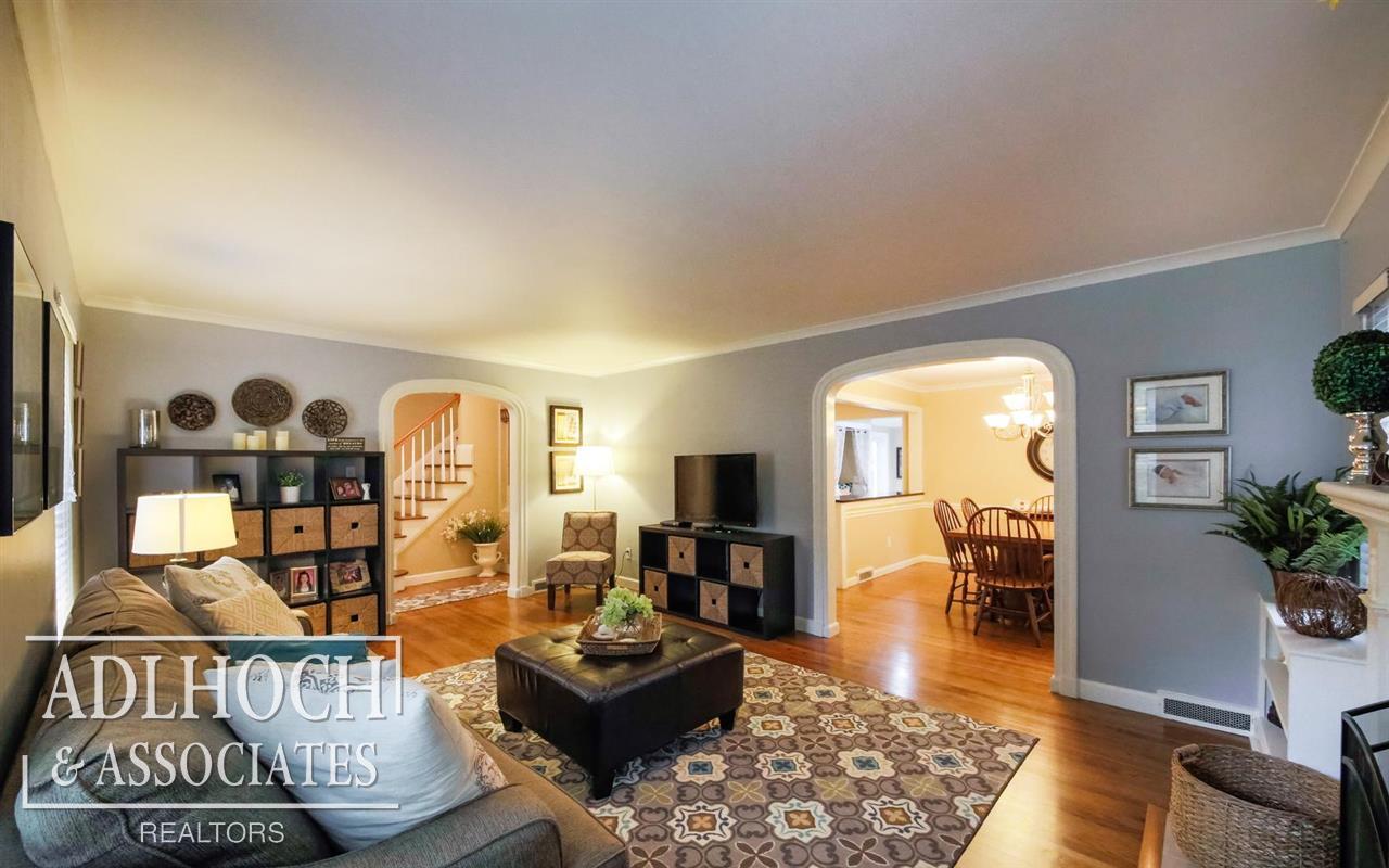 455 Allard Road Grosse Pointe Farms, MI 48236 - Photo 6 of 17