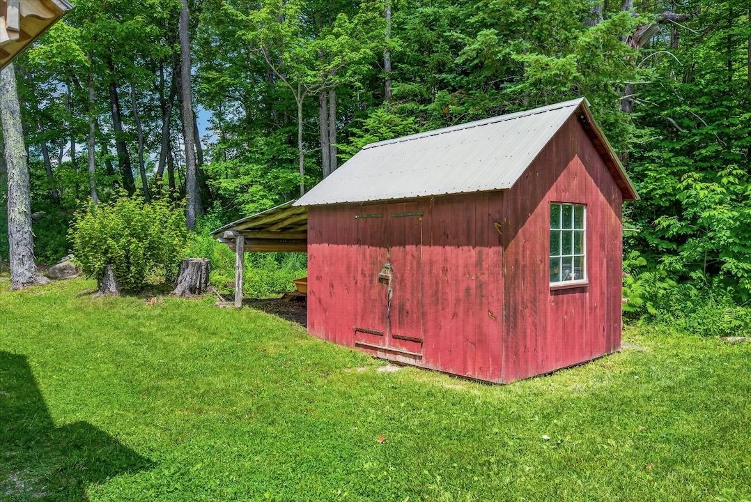 606 Old Stowell Hill Road Londonderry, VT 05148 - Photo 40 of 44