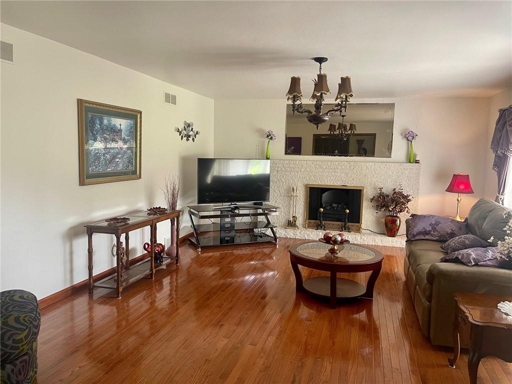 722 Carlisle Road Pulaski, PA 16143 - Photo 7 of 29 Gallery Image 7
