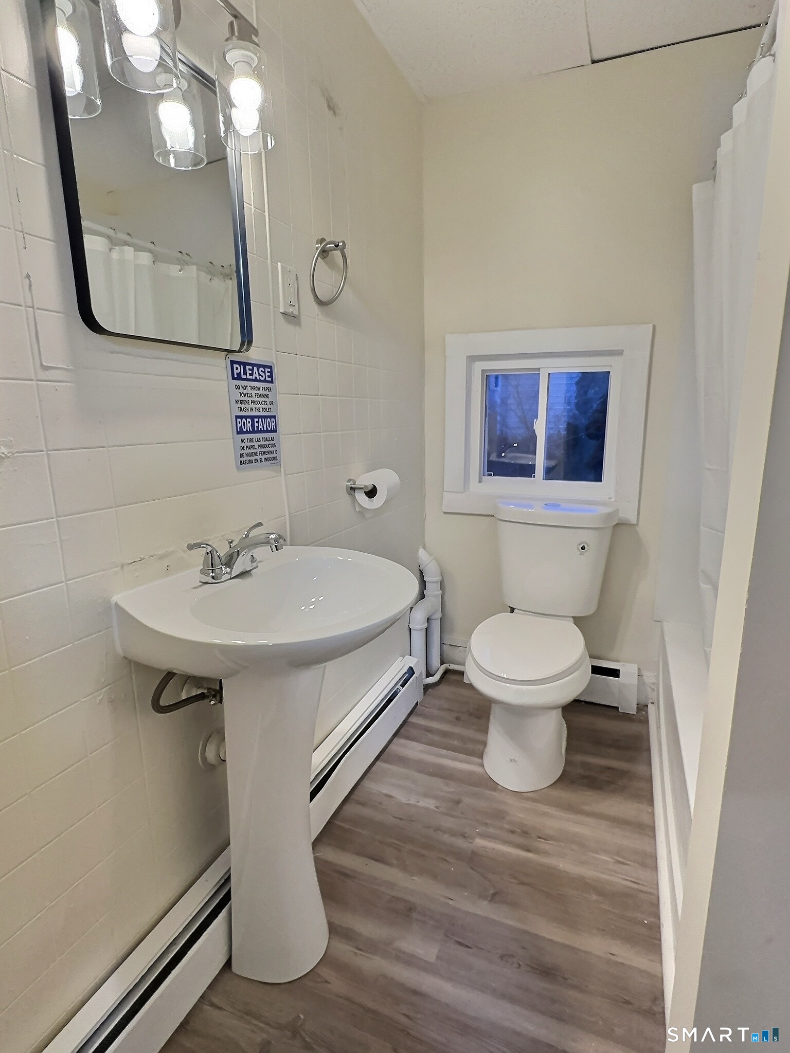 42 Spring Street New London, CT 06320 - Photo 16 of 24