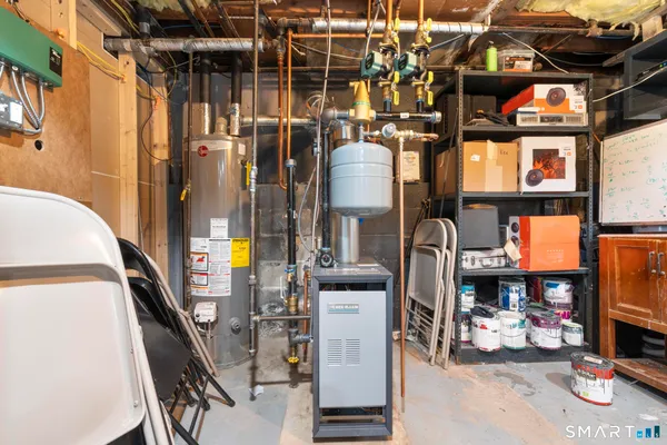 a view of entryway and hall