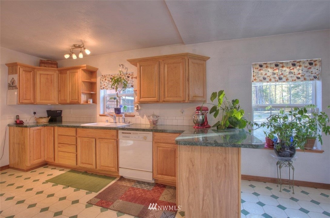 4465 Southeast Bloomfield Road Shelton, WA 98584 - Photo 20 of 23 Gallery Image 20