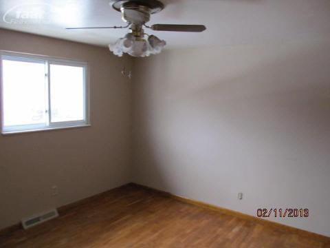 544 Spring Lane Flushing, MI 48433 - Photo 20 of 36 20343550-19.JPG