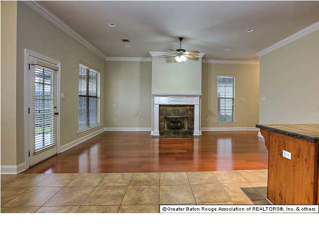 718 Alayna's Court Baton Rouge, LA 70810 - Photo 4 of 20 Gallery Image 4
