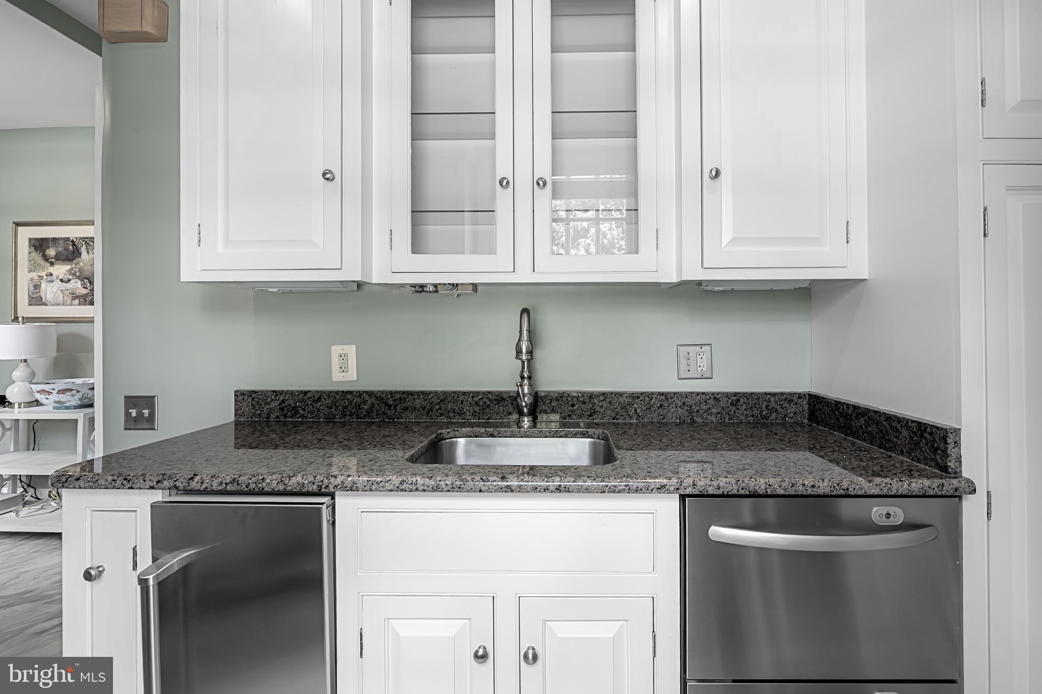 217 Wendover Road Baltimore, MD 21218 - Photo 21 of 73 Butler's Pantry w/1 of 3 sinks & tons of cabinetry