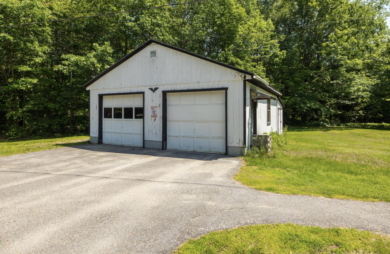 93 Dunns Corner Road Mount Vernon, ME 04352 - Photo 11 of 22 65206010-6A9C-4D74-9582-3FEEE182DBD6