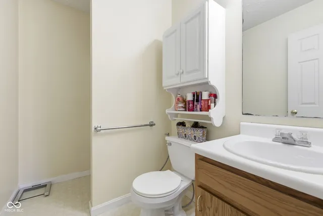 $210,000 | 108 Woodhaven Drive, Greencastle, IN 46135