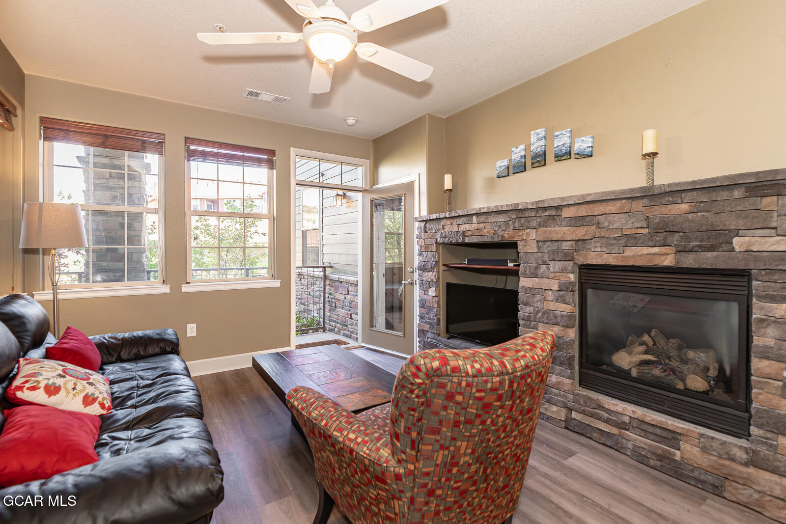 152 Village Road, Unit B105 Granby, CO 80446 - Photo 4 of 24 9.12.23 152 Village Road B105-25