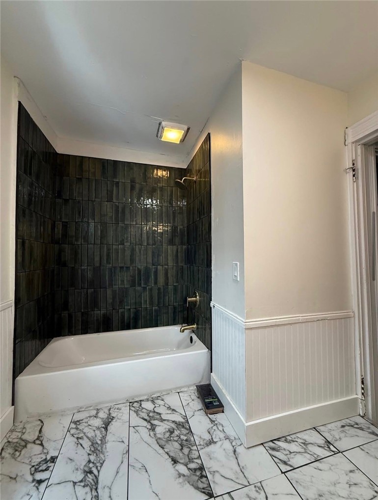 102 Meigs Street Rochester, NY 14607 - Photo 8 of 18