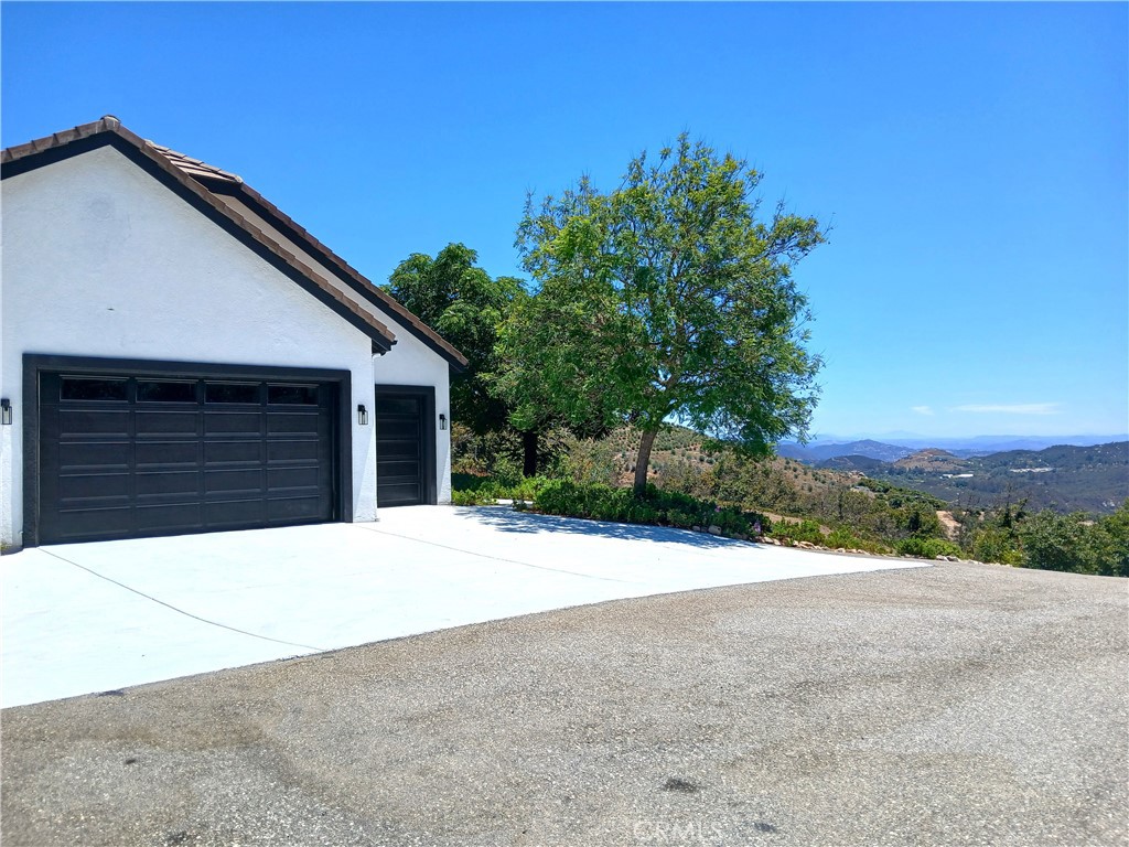 43605 Los Gatos Road Temecula, CA 92590 - Photo 15 of 61