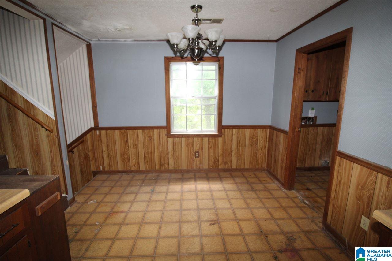 405 Whispering Pines Road Rainbow City, AL 35906 - Photo 5 of 19