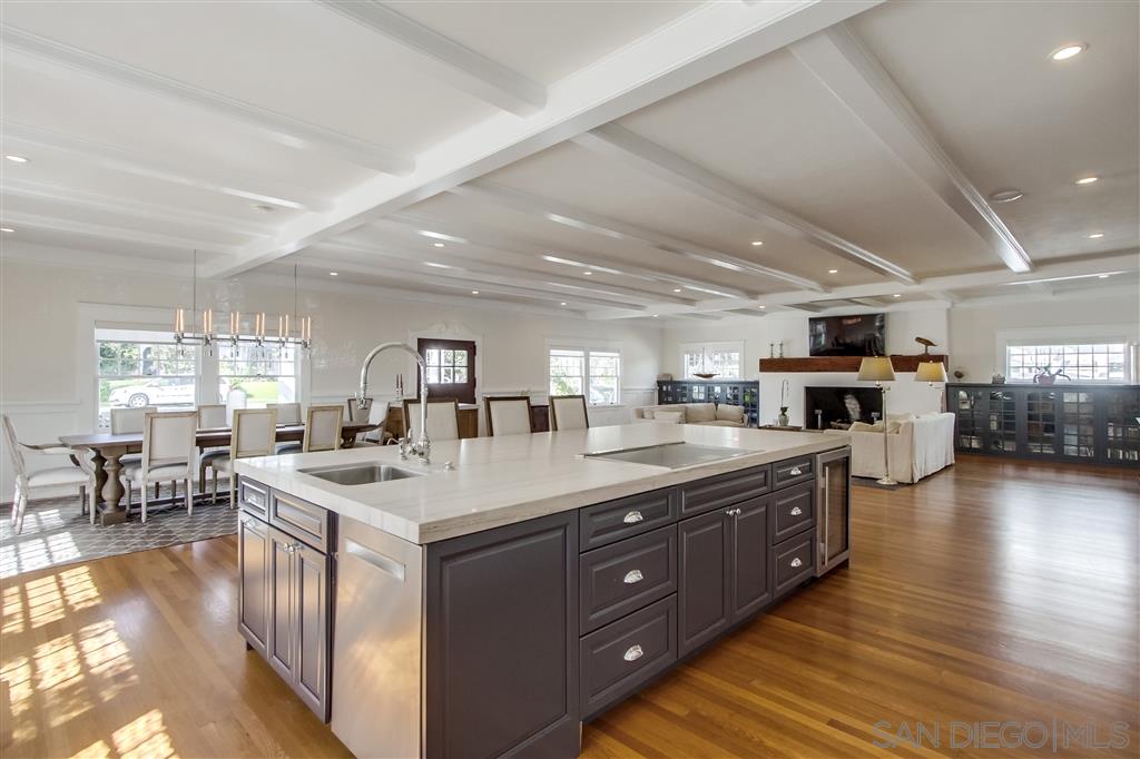 475 A Avenue Coronado, CA 92118 - Photo 6 of 25