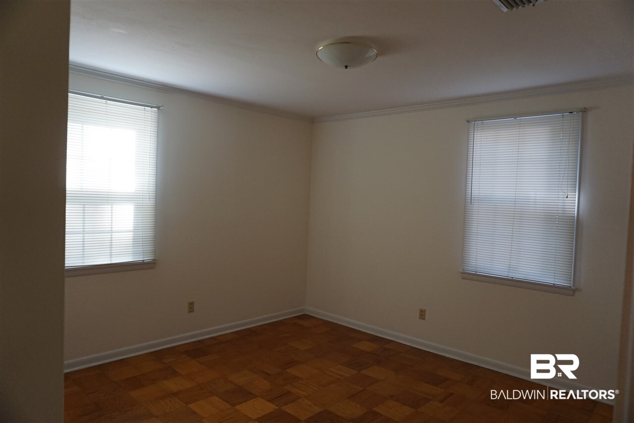 4153 La Rose Court Mobile, AL 36609 - Photo 14 of 26