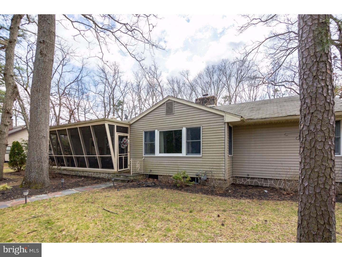 7 Bowker Road Medford, NJ 08055 - Photo 1 of 25