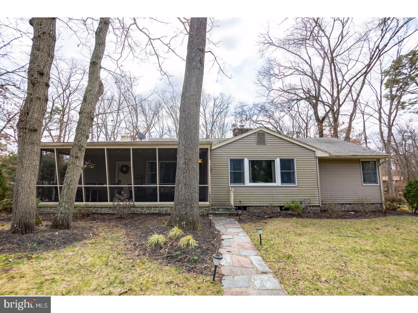 7 Bowker Road Medford, NJ 08055 - Photo 2 of 25