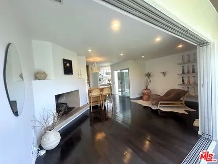 $7,500 | 12913 Gilmore Avenue, Los Angeles, CA 90066
