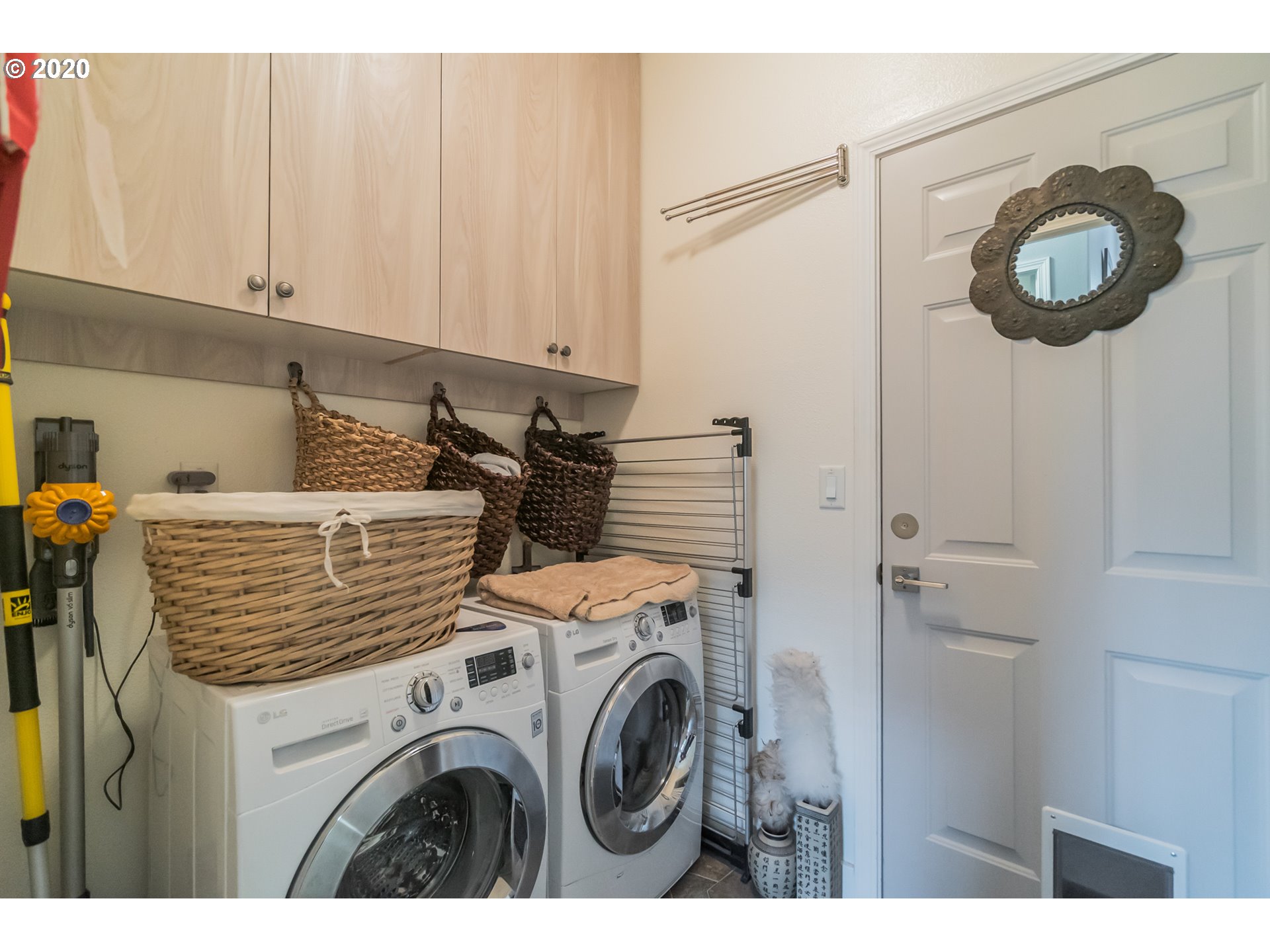 2005 North Lupine Street Canby, OR 97013 - Photo 12 of 26 Laundry