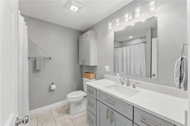 $639,900 | 1502 Hunting Hill Drive, Cumberland, RI 02864