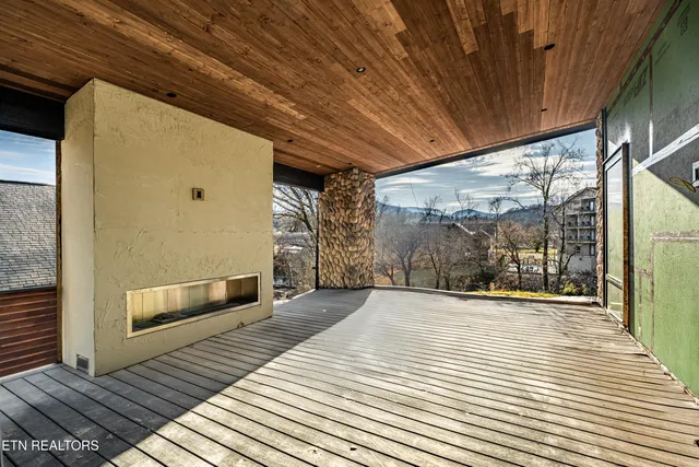 $3,500,000 | 416-444 McMahan Road, Pigeon Forge, TN 37863