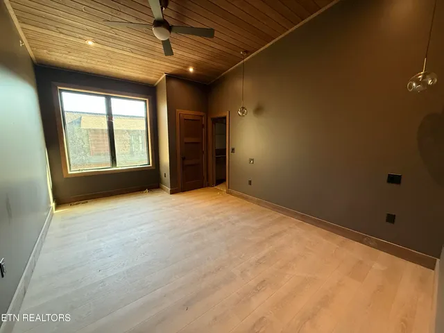 $3,500,000 | 416-444 McMahan Road, Pigeon Forge, TN 37863