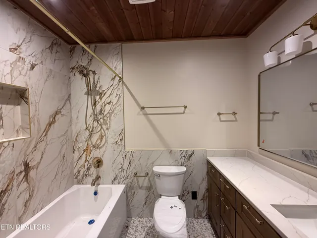 $3,500,000 | 416-444 McMahan Road, Pigeon Forge, TN 37863