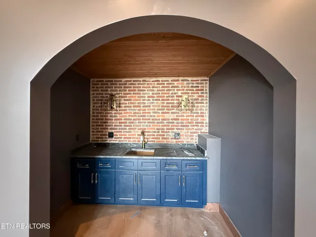 $3,500,000 | 416-444 McMahan Road, Pigeon Forge, TN 37863