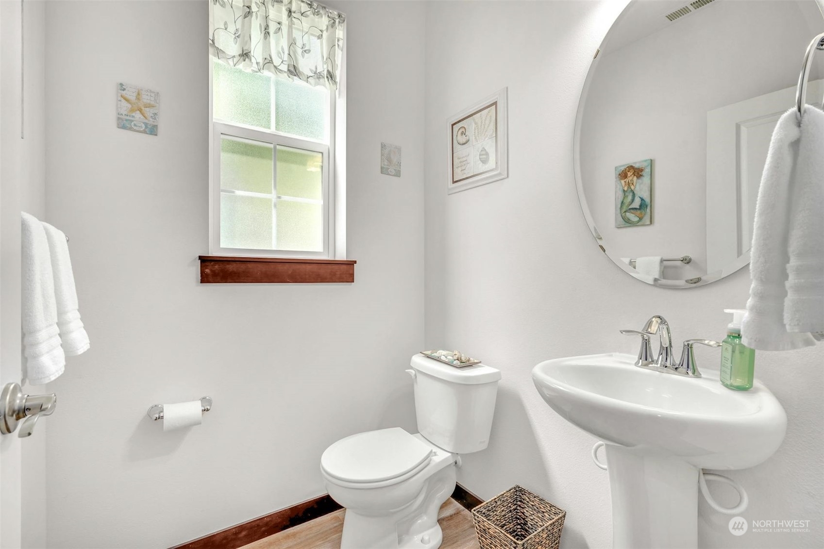 17801 3rd Avenue Southeast Bothell, WA 98012 - Photo 14 of 40 a bathroom with a sink toilet and a mirror