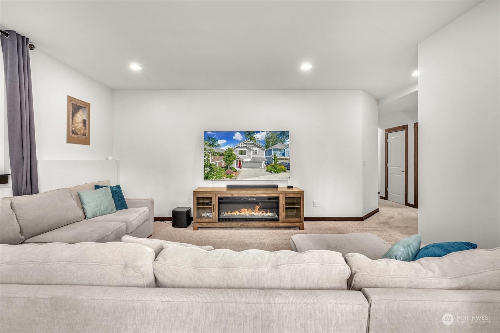 17801 3rd Avenue Southeast Bothell, WA 98012 - Photo 29 of 40 a living room with furniture and a couch