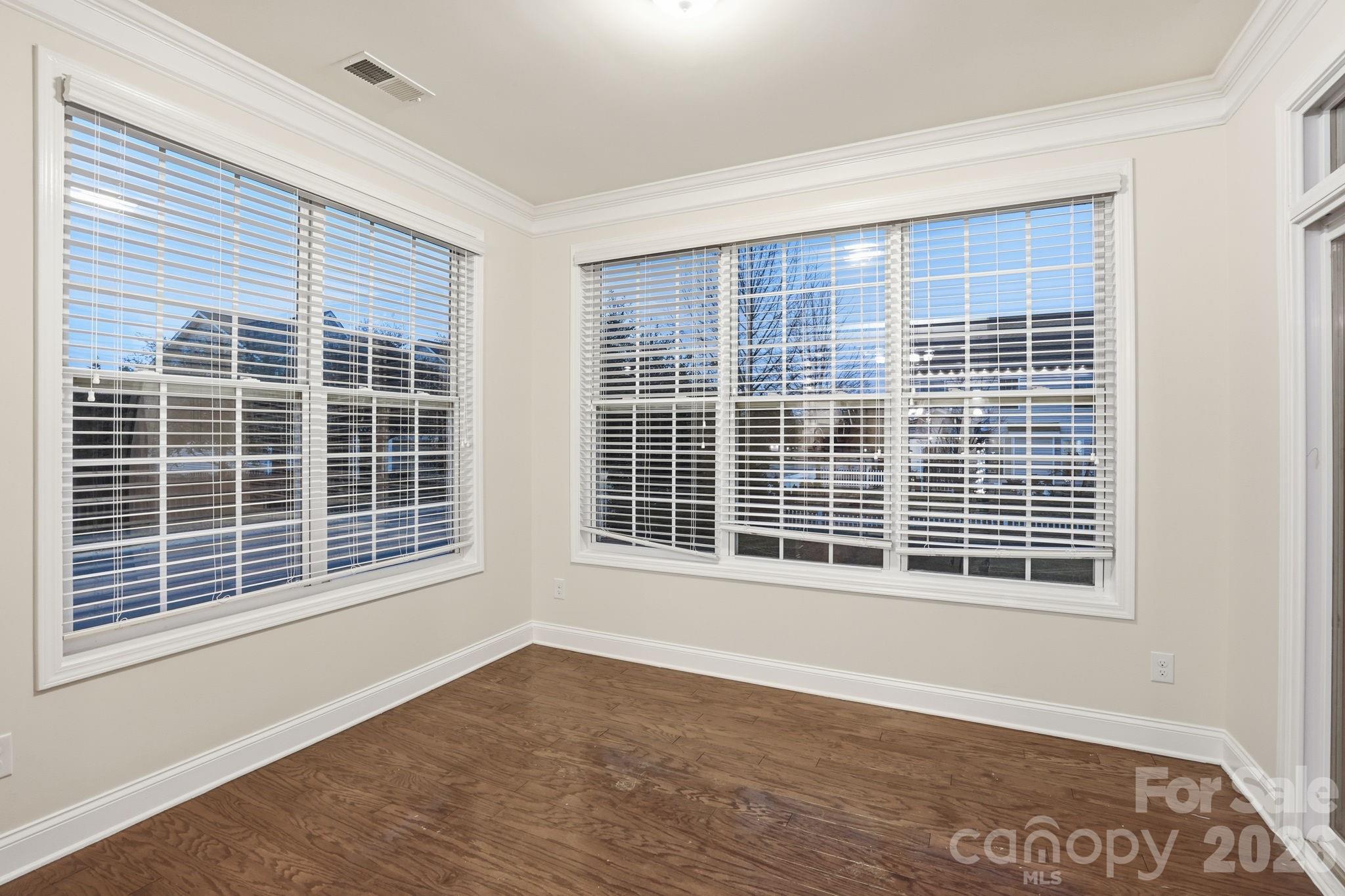 8924 Inverness Bay Road Charlotte, NC 28278 - Photo 15 of 40 Gallery Image 15