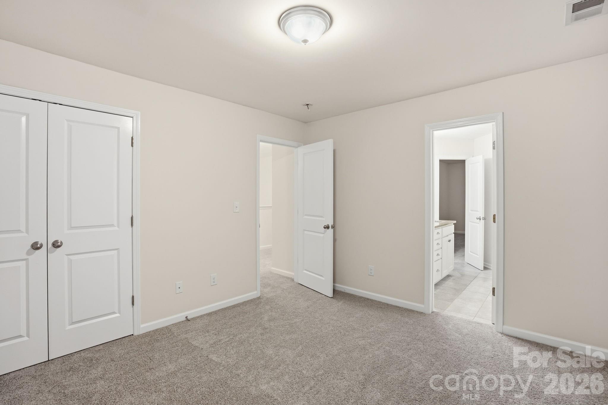 8924 Inverness Bay Road Charlotte, NC 28278 - Photo 21 of 40 Gallery Image 21
