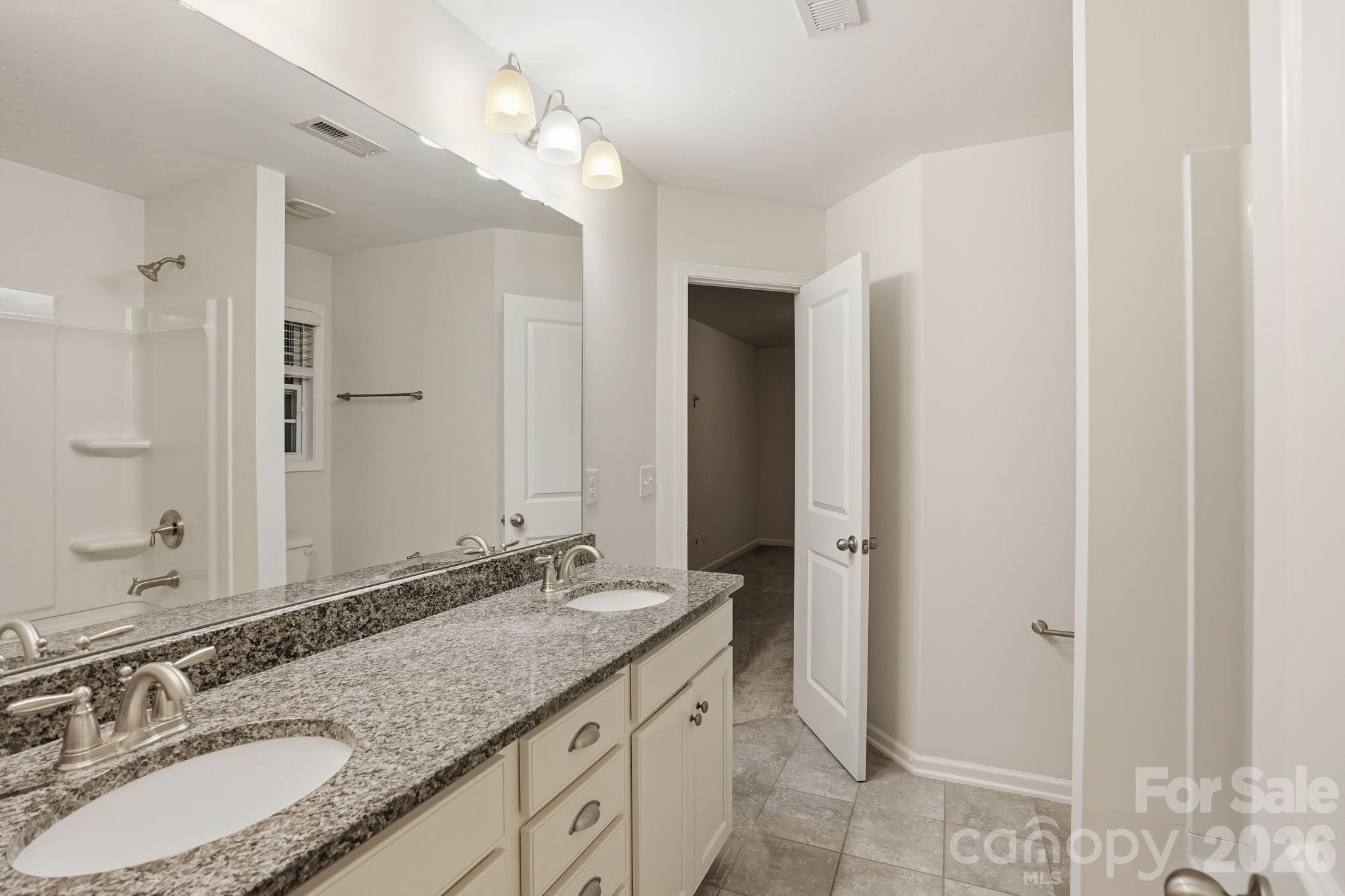 8924 Inverness Bay Road Charlotte, NC 28278 - Photo 31 of 40 Gallery Image 31