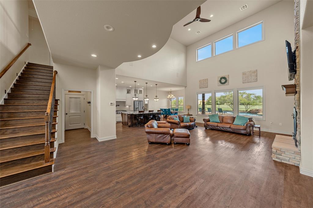 161 Rancho Lorena Drive Lorena, TX 76655 - Photo 4 of 38