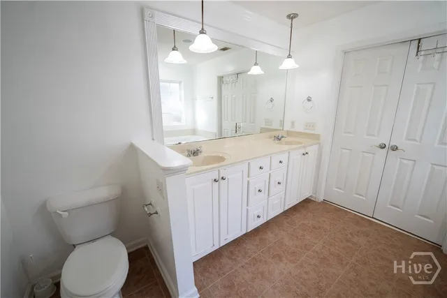 $2,400 | 28 Dunnoman Drive, Savannah, GA 31419