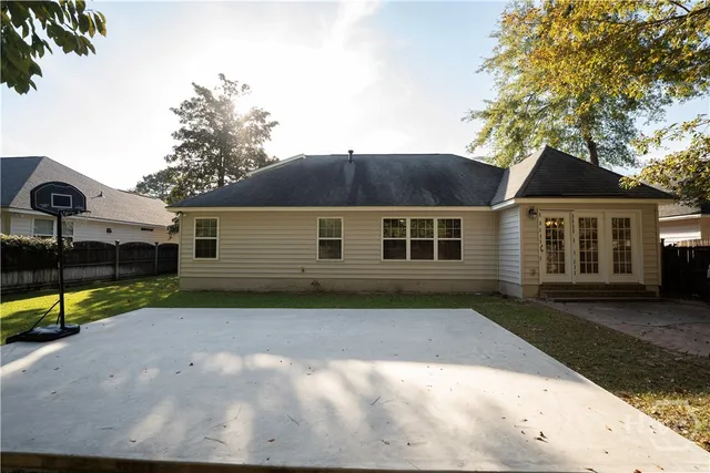 $2,400 | 28 Dunnoman Drive, Savannah, GA 31419