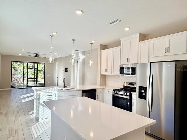 $3,100 | 15109 Shady Palms Lane, Nokomis, FL 34275