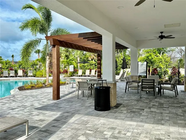 $3,100 | 15109 Shady Palms Lane, Nokomis, FL 34275